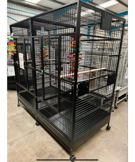 Parrot-Supplies New York Large Double Parrot Cage With Divider Black